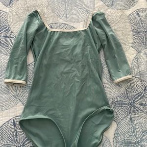 Yumiko leotard